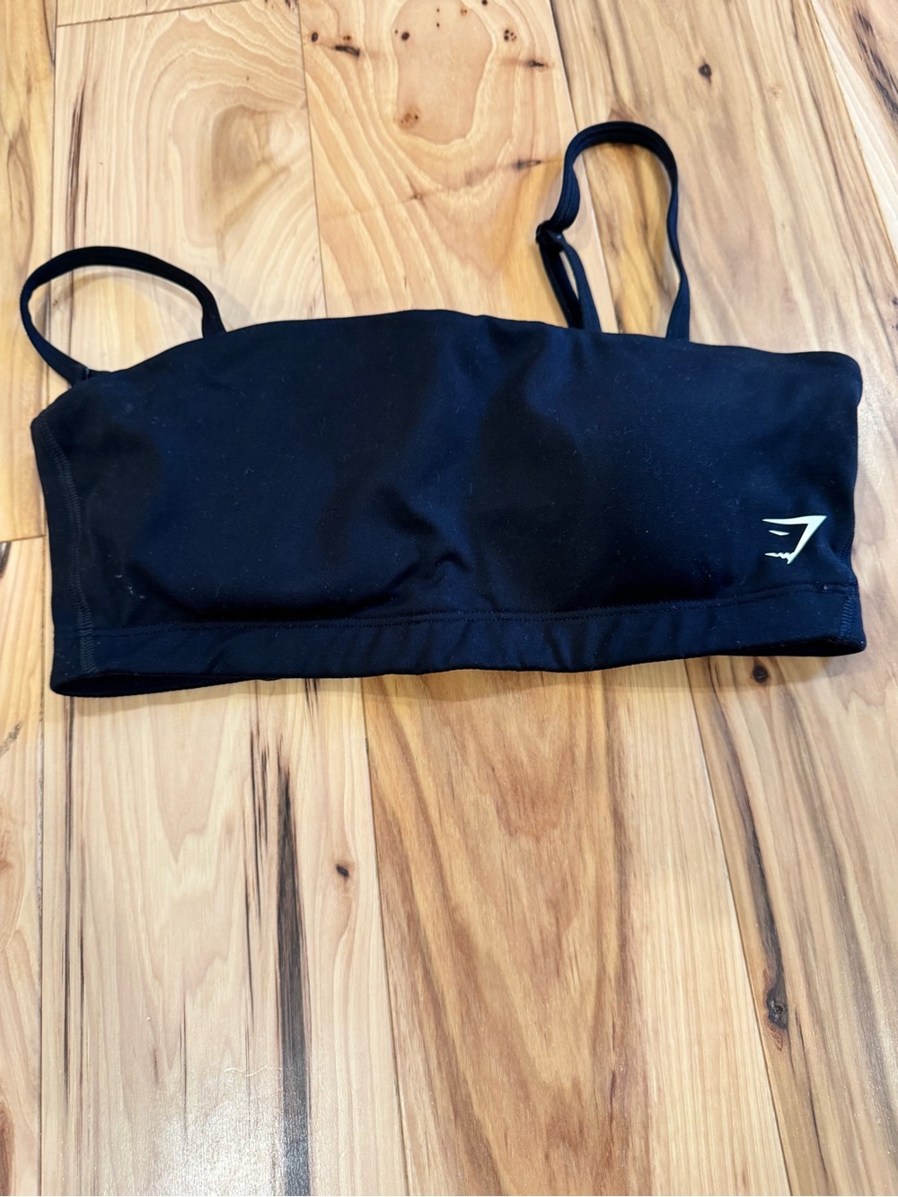 Gymshark Black Seamless Crop Sport Bra with Thin Straps